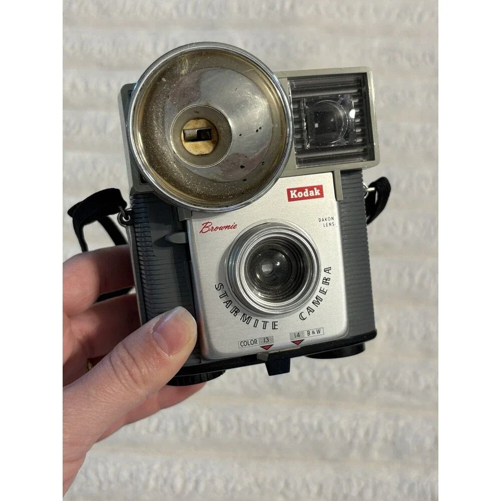 Vintage Kodak Brownie Starmite Camera And Fuji film Big Shot BUNDLE LOT 1960s
